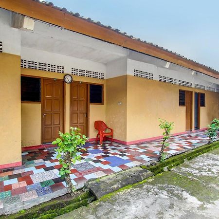 Spot On 92336 Hotel Sukowati Solo Exterior foto